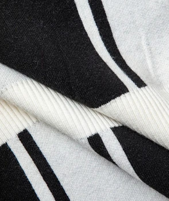 Ciepła sukienka dzianinowa na zimę długa