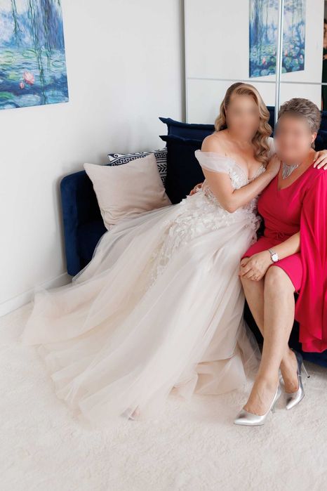 Suknia ślubna tiulowa Allure kwiaty 3D - roz. L na 176 cm