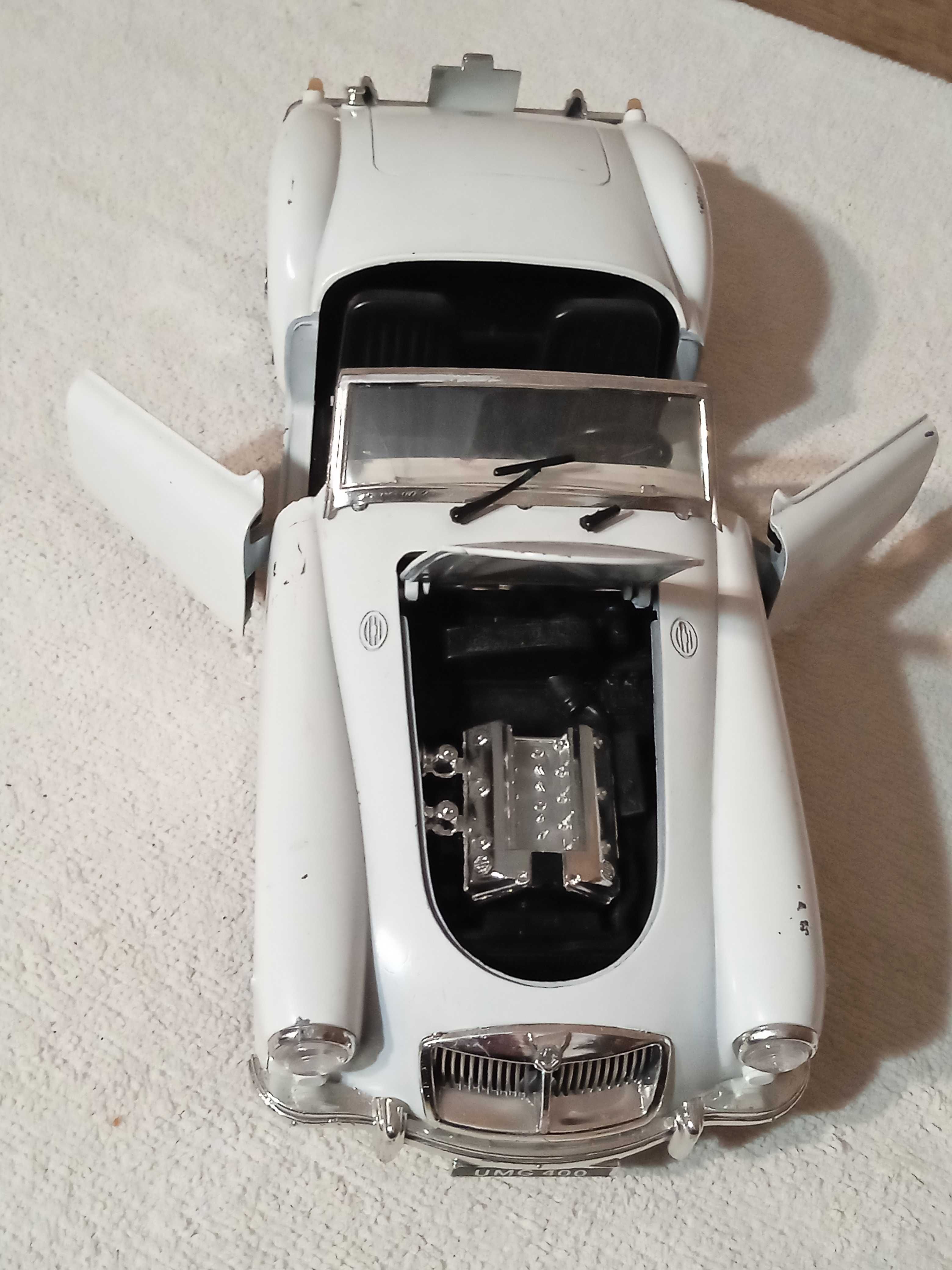 model MGA Twin-Cam 1/16 Polistil