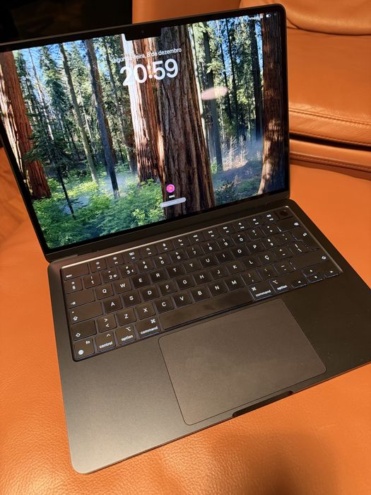 Macbook air 13 M3 8G/256G de 2024