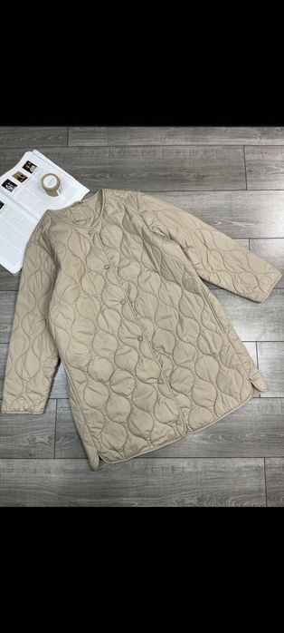 Пальто Massimo Dutti. Розмір s.