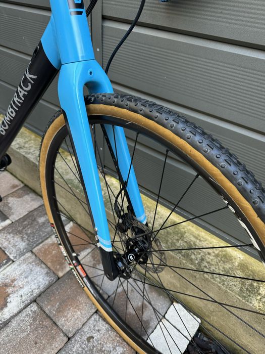 Bombtrack Tension gravel дорожній міський велосипед