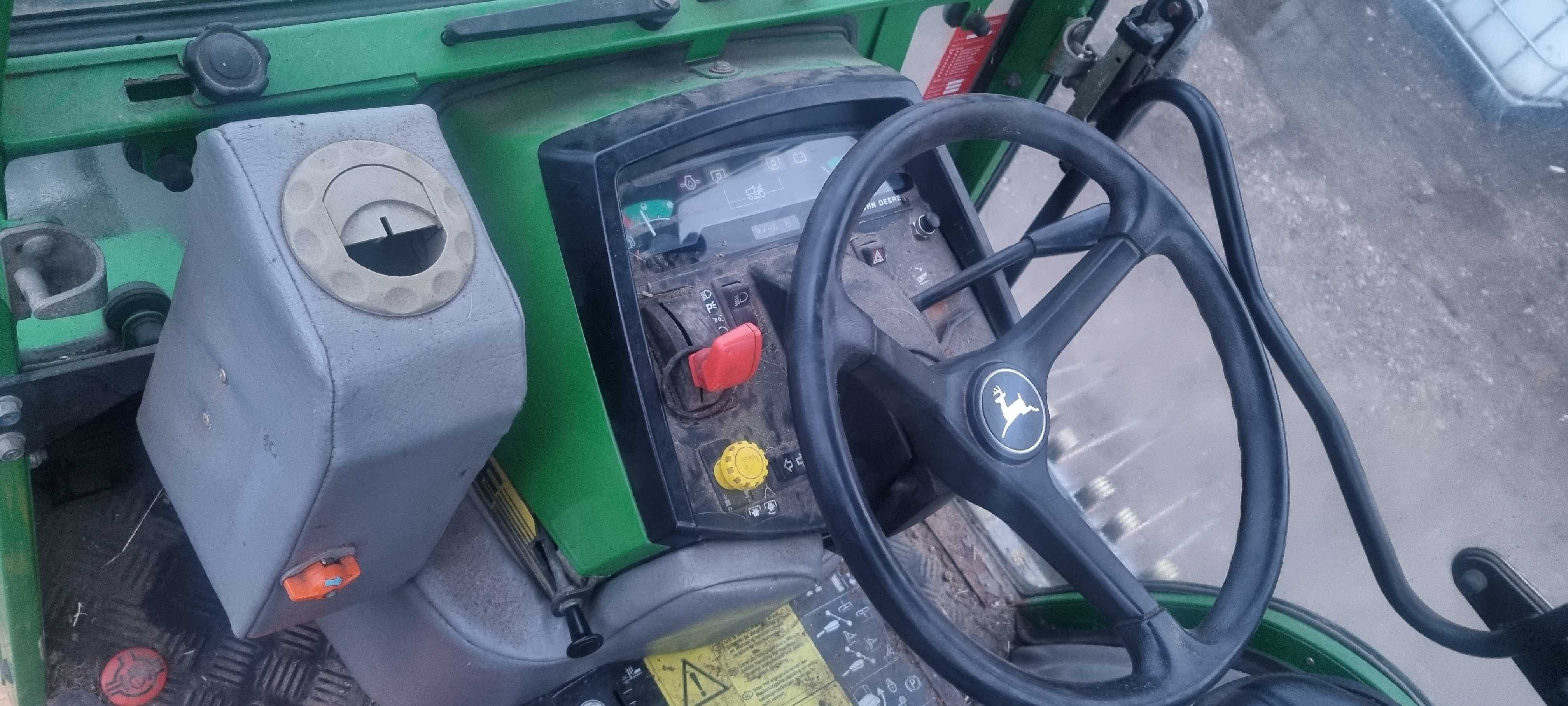 Traktorek komunalny John Deere 455