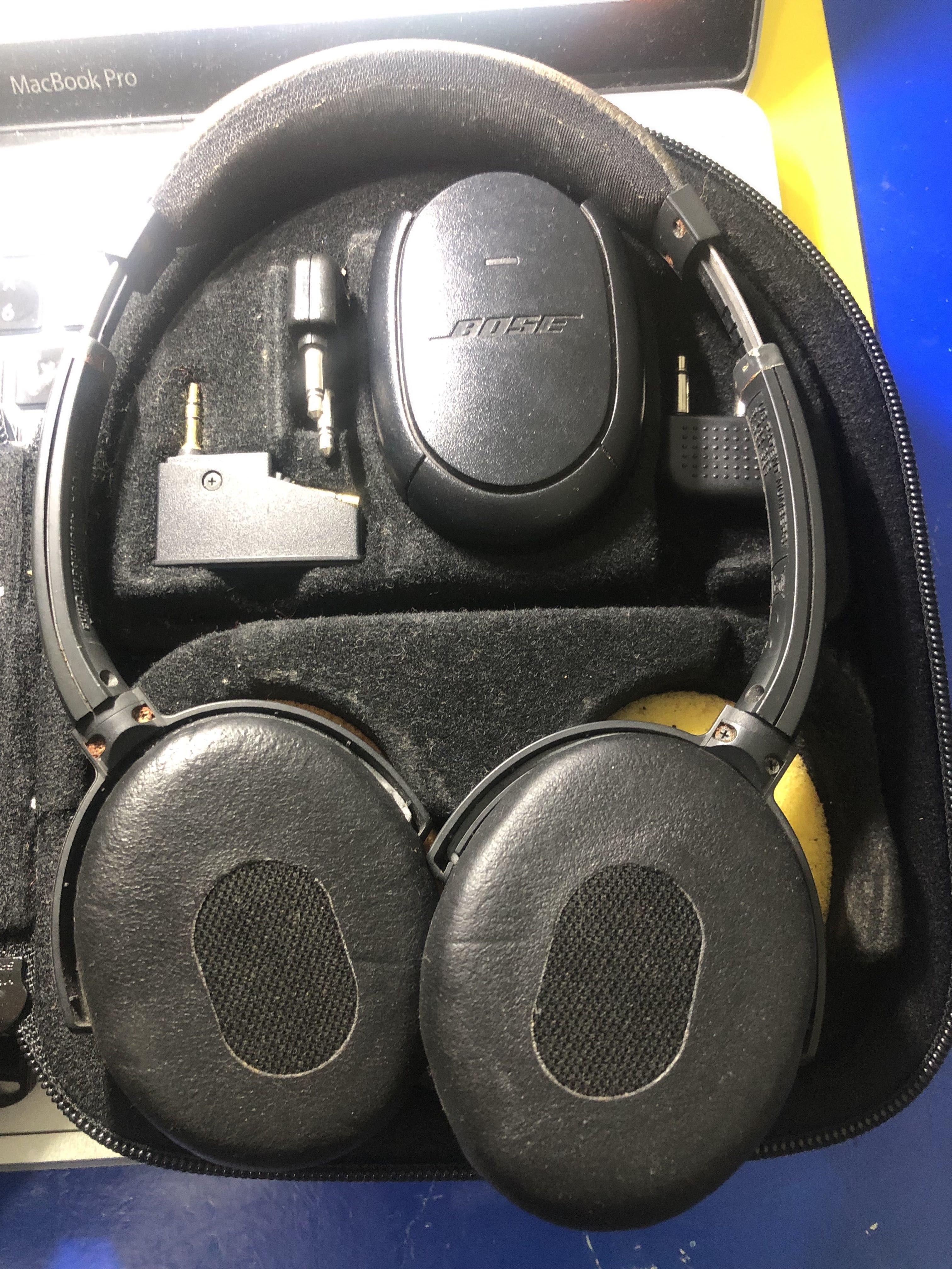 Fones Bose QuietComfort® 3 Acoustic Noise Cancelling™