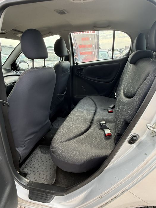 Na Sprzedaż Toyota Yaris 1.0LPG/oszczędny/klima/bez rdzy/zamiana/alu