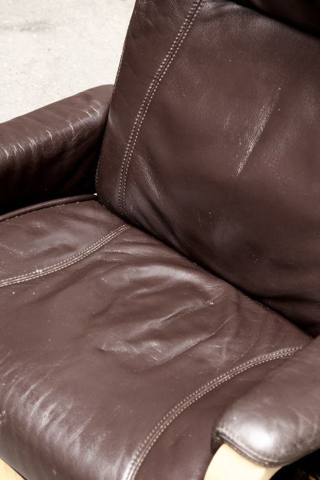 Skórzany Fotel wypoczynkowy jak Stressless