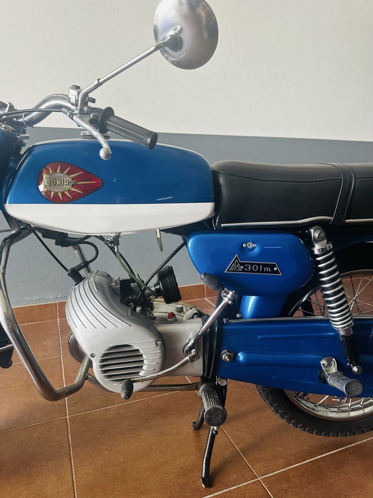 Mota Zundapp 1975 Tudo original bem estimada