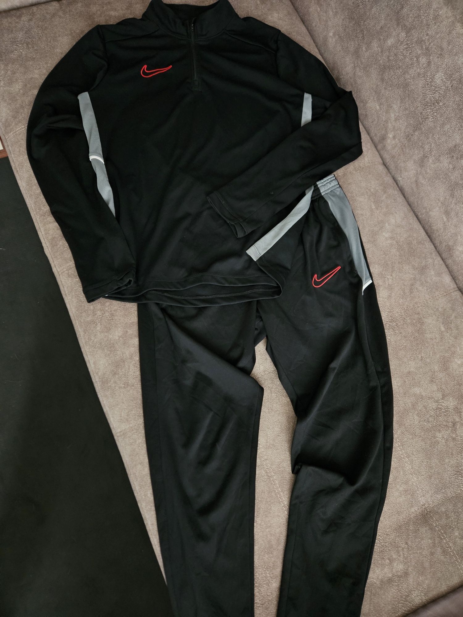 Спортивний,тренувальний костюм NIKE SPODNIE M NK DF ACD25 PANT