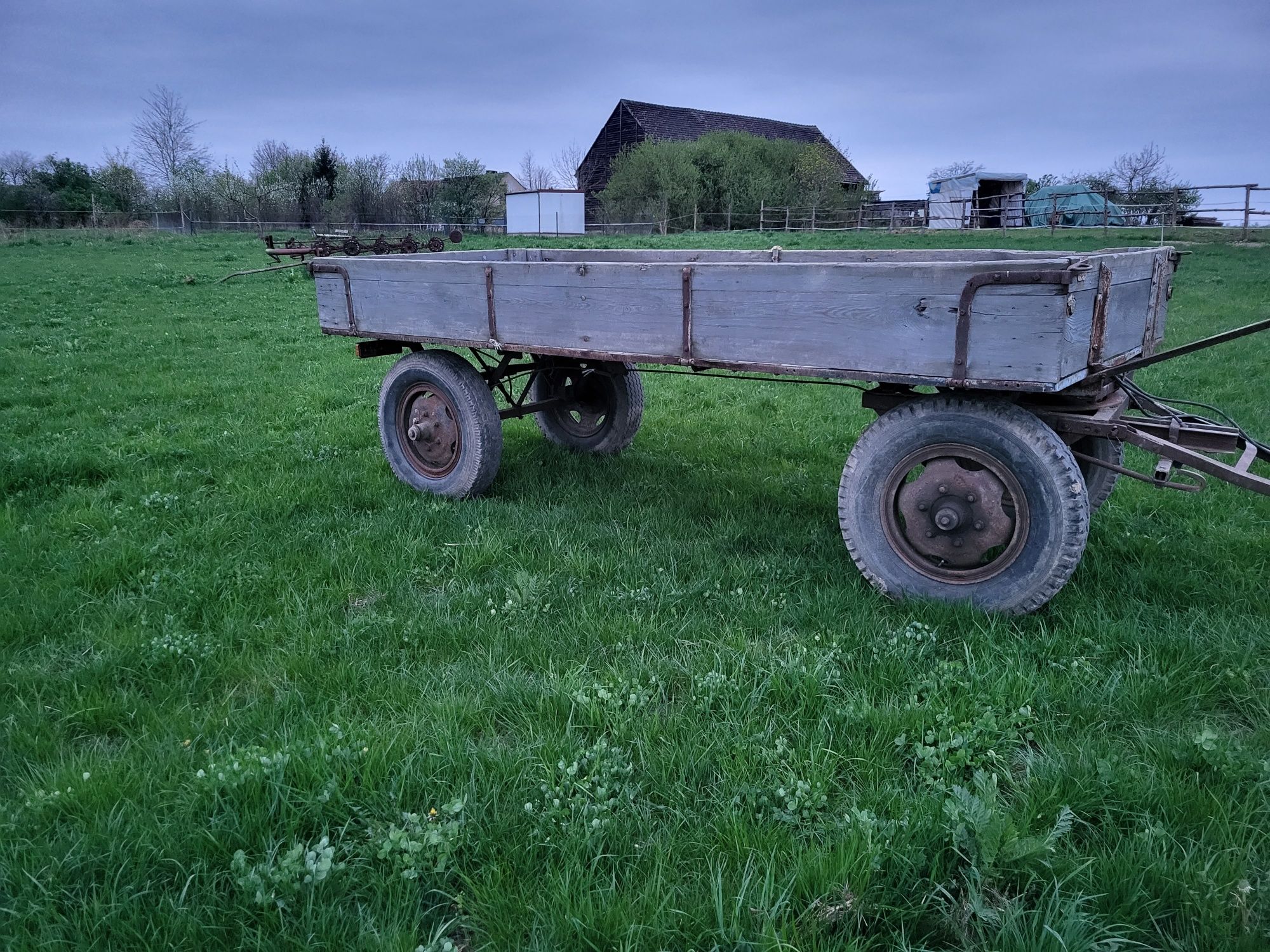 Wóz konny platforma