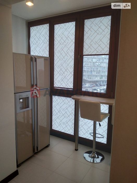 Сучасна двокімнатна квартира в самому серці міста район міськвиконкому