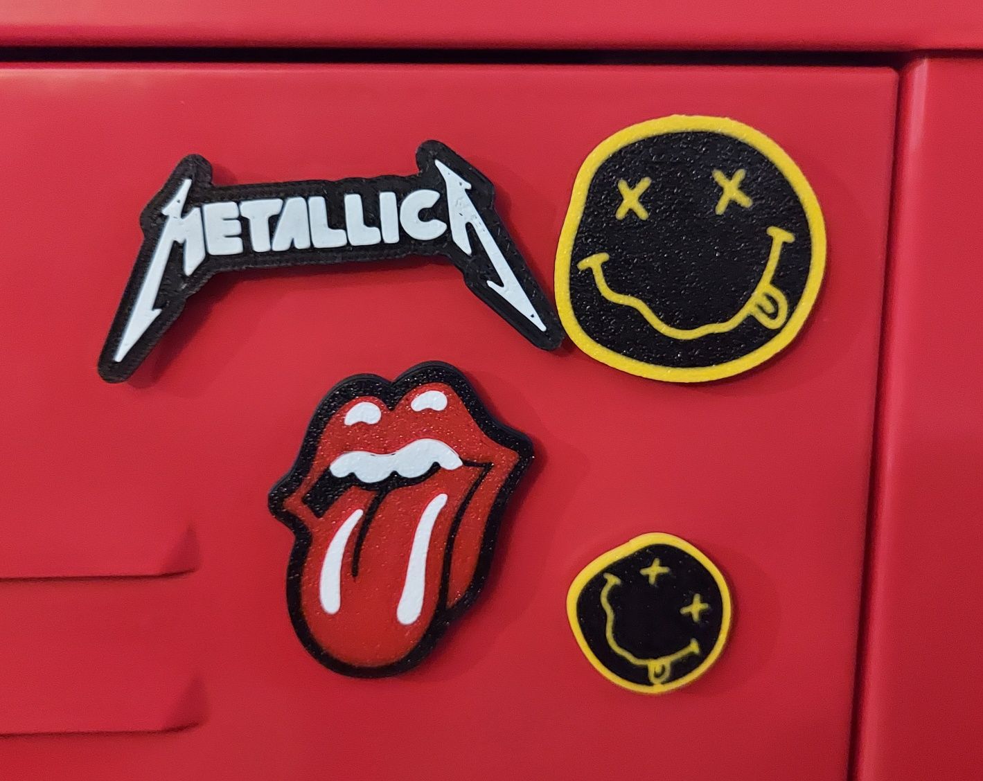 Ímans Metallica Nirvana e outros