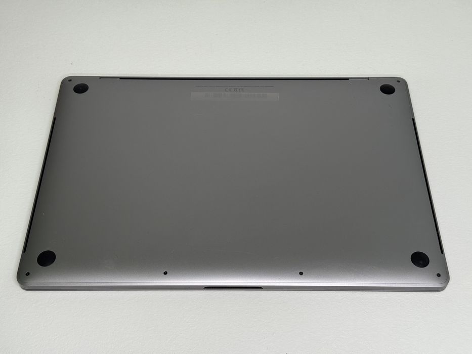 MacBook Pro 16 (A2141) - i7/32GB/512GB - faktura VAT 23%