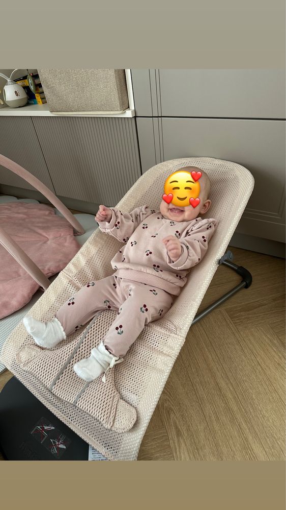 Jak nowy babybjorn bujaczek leżaczek bliss mesh różowy perłowy