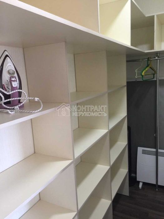 Продам 3-к кв. Вул. Космонавтів. Павлово поле. 23 Серпня.