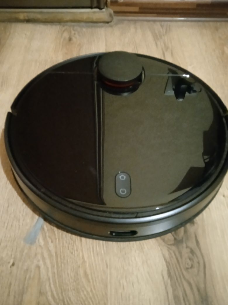 Робот пылесос MI Robot Vacuum -Mop P