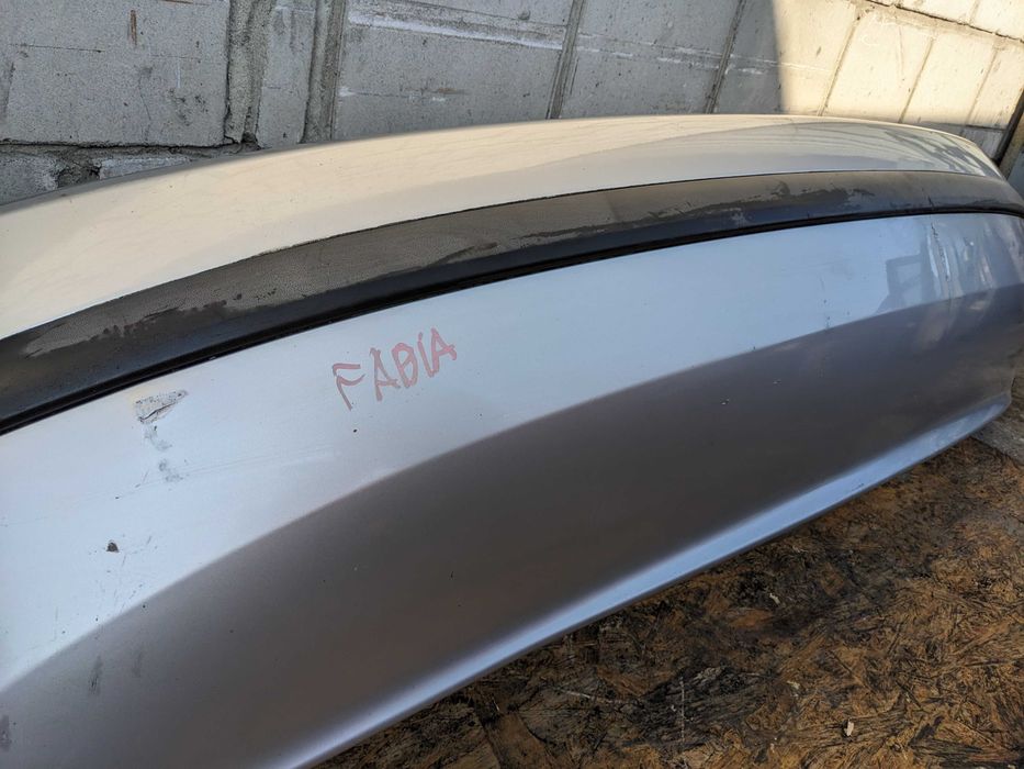 Skoda Fabia I 1 HB Zderzak Tylny Tył Lakier 9102