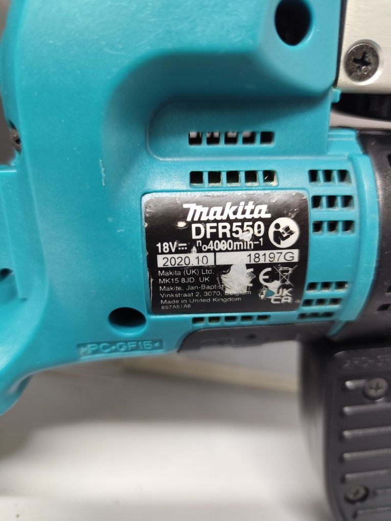 Makita DFR 550 акумуляторний шуруповерт стрічковий Макіта оригінал
