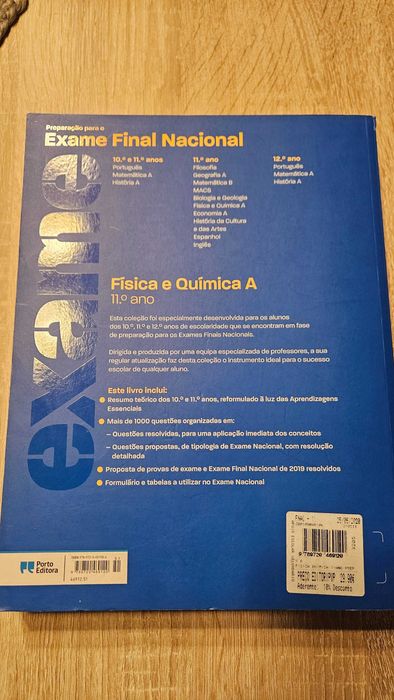 Livro Exame Fisica e Química A 11º. ano (2020)