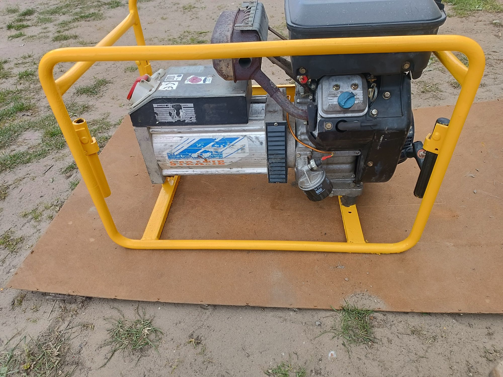 agregat prądotwórczy endress 8 KVA silnik briggs&stratton v2 16hp.