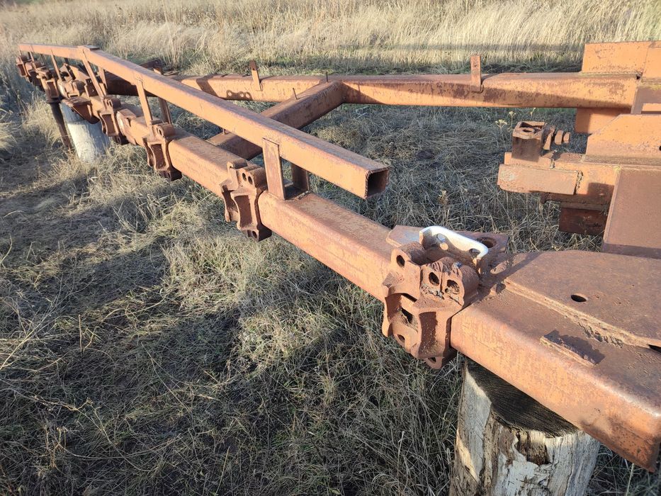 Плуг 8 ПЛН-8 Плуг ПТК-8 Круглые Стойки можно переделать под ПНБ 4 ПЛН3