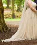 Suknia ślubna Agnes Lovely Plus size Ecru