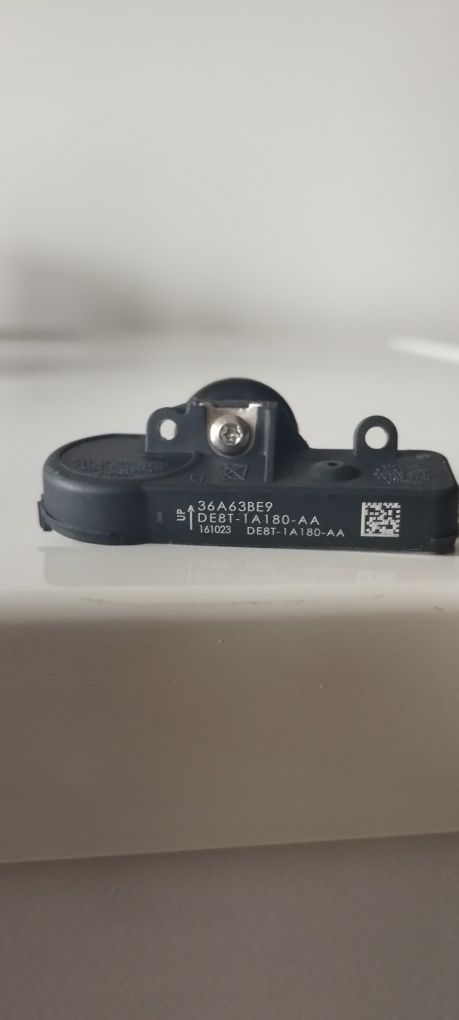 датчик давления шин DE8T-1A180-AA Ford 315 Мгц