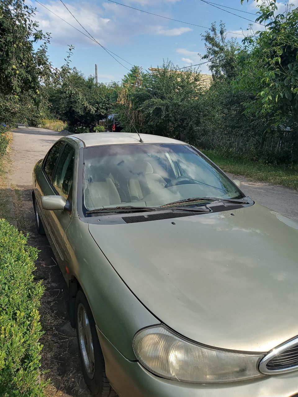 Авто Ford Mondeo