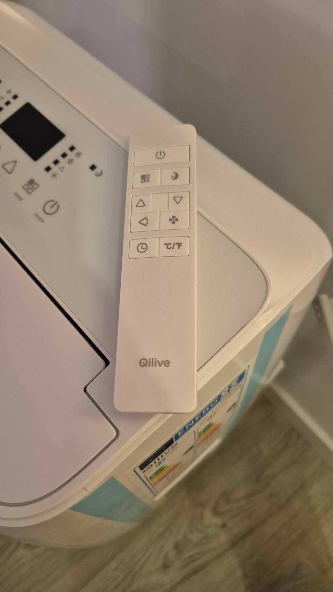 Ar Condicionado Portátil Qilive branco 2 Em 1 (Frio E Calor)