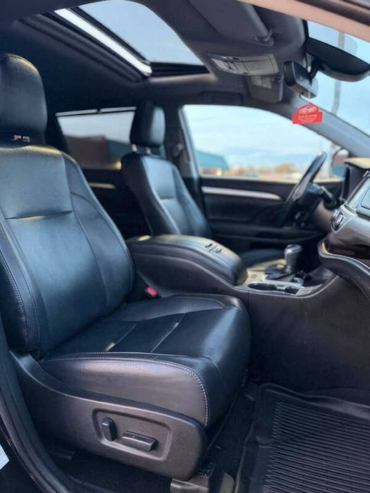 Toyota Highlander XLE      2019