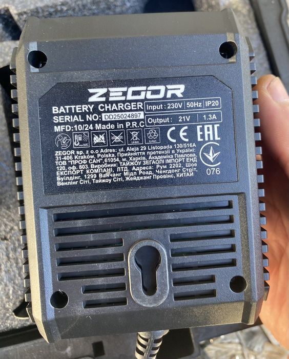 Акумуляторна безщіткова болгарка Zegor(Польща) 2акб 4а