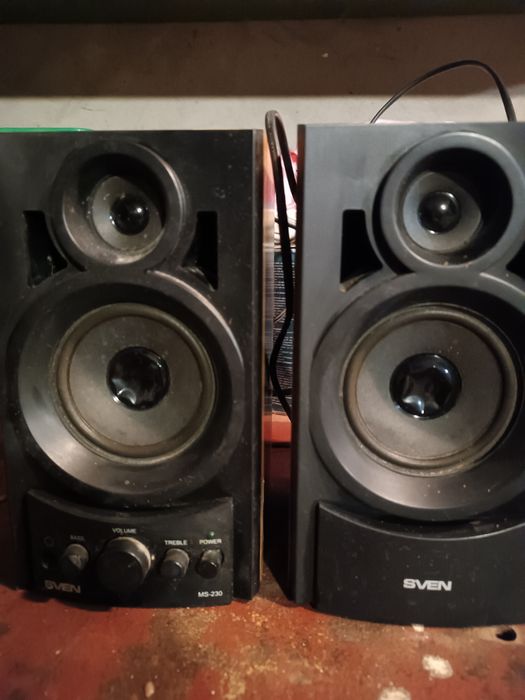 Продам колонки Sven MS-230