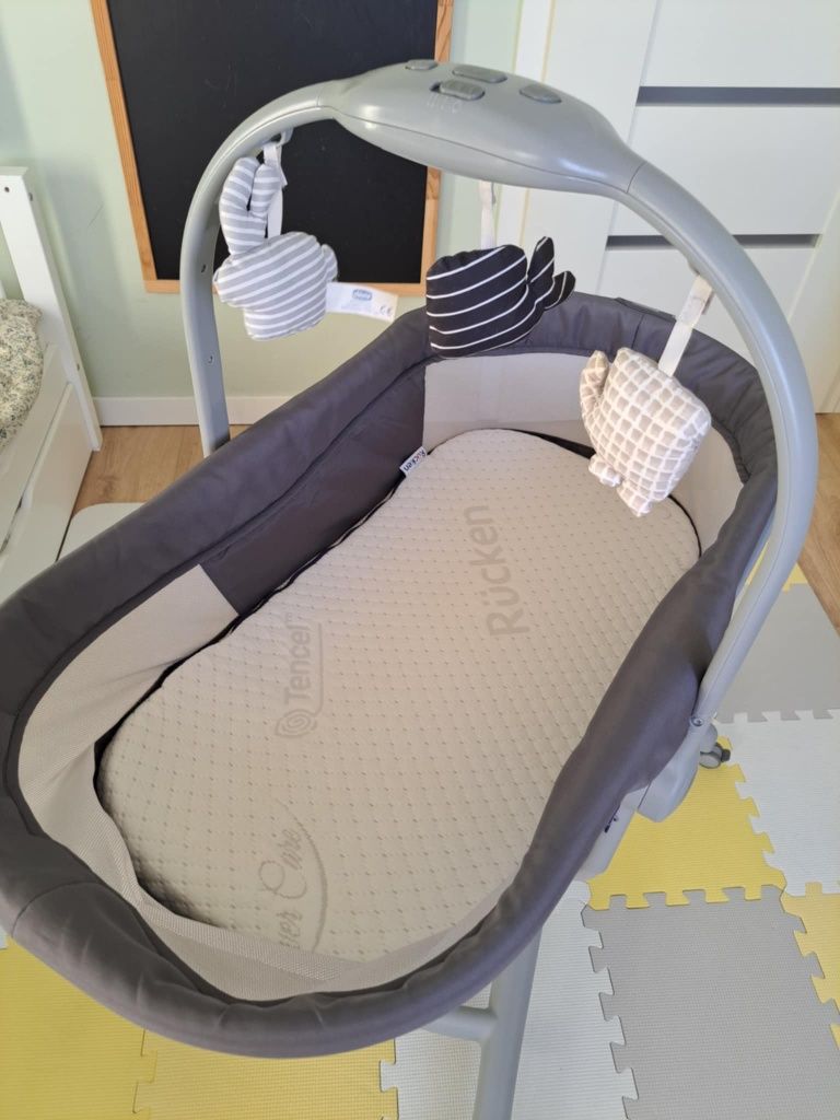 Chicco Łóżeczko Baby Hug Air 4w1 Dark Grey