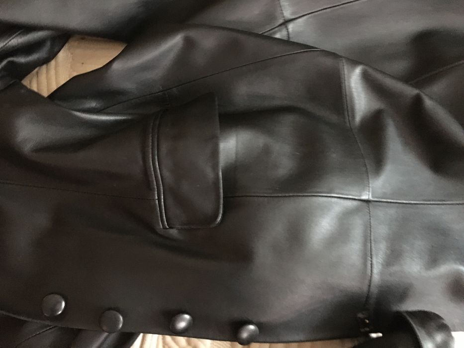 Пальто з натуральноі шкіри б\в