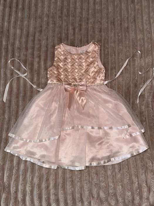 Сукня для дівчинки 4 роки