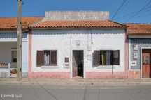 Moradia T5 para venda