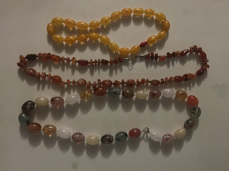 Продам красивые бусы