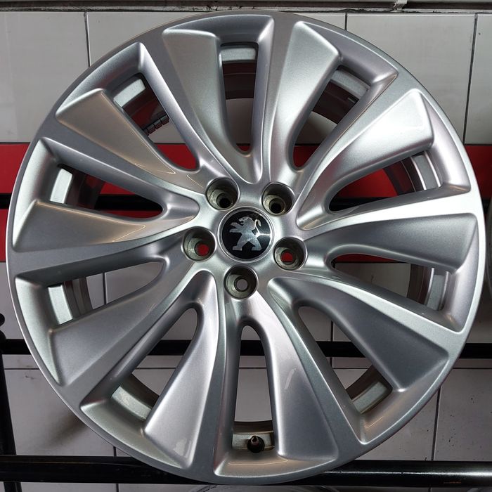 Peugeot 19" 5x108 Et38 7J