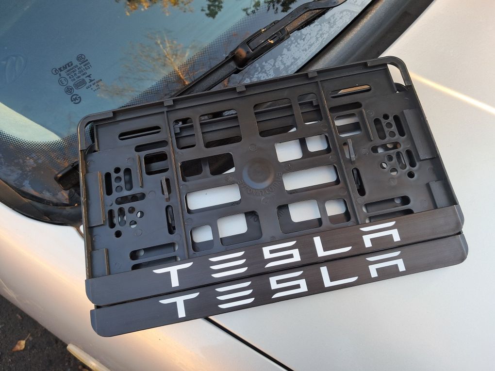 Номерна рамка, рамка під номер Dodge Tesla Mazda Nissan Toyota