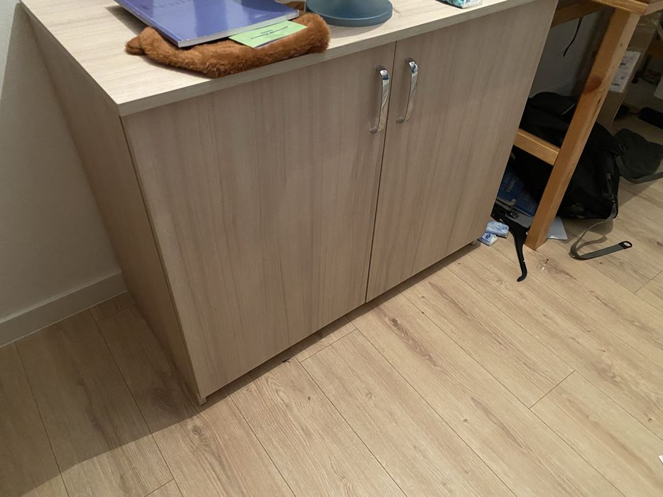 tapczan używany 2 szt.