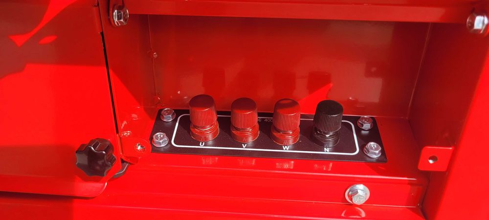 Agregat prądotwórczy 12.5KVa Diesel chłodzony cieczą odpalany z pilota