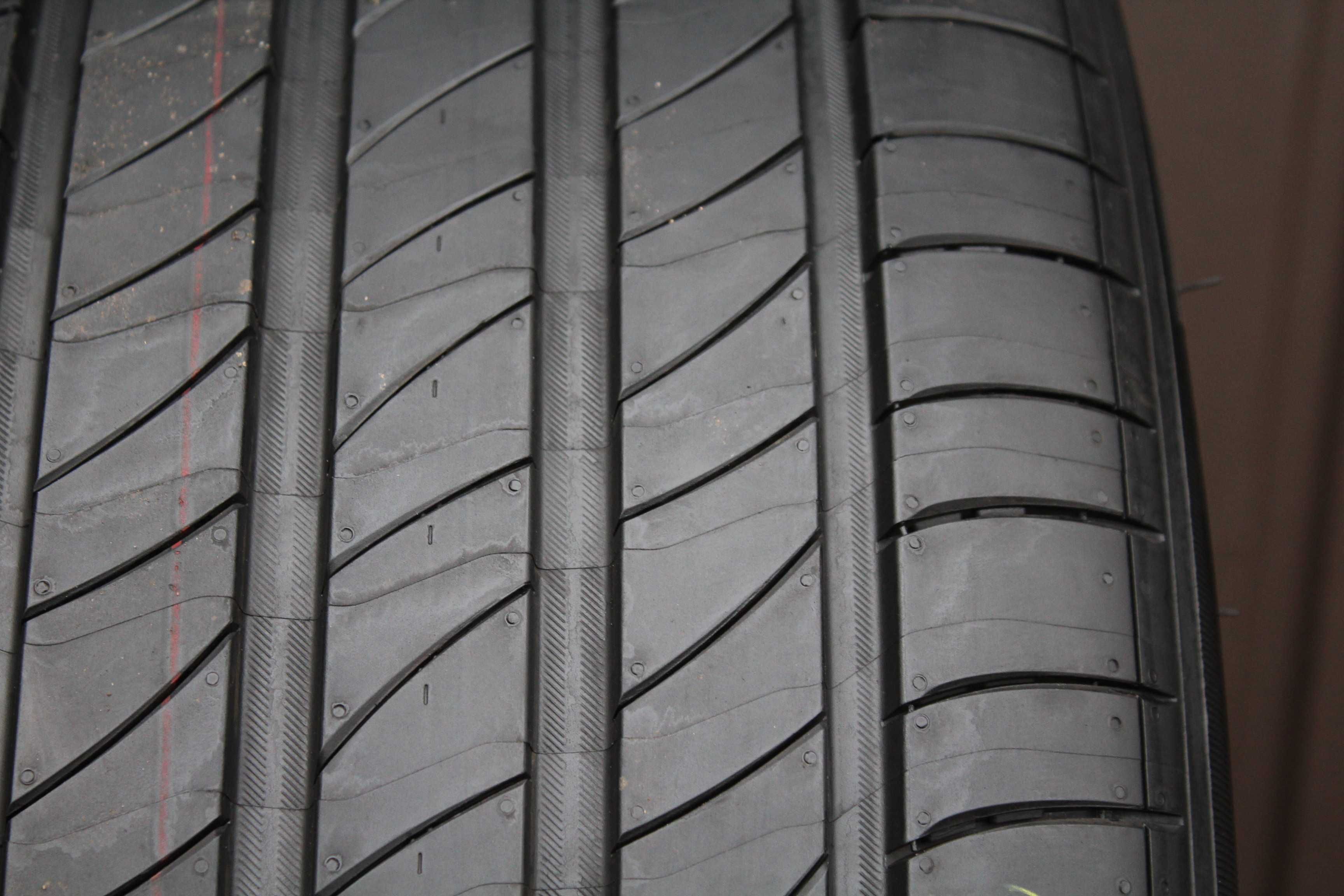 245 45 R19 Michelin Primacy 4