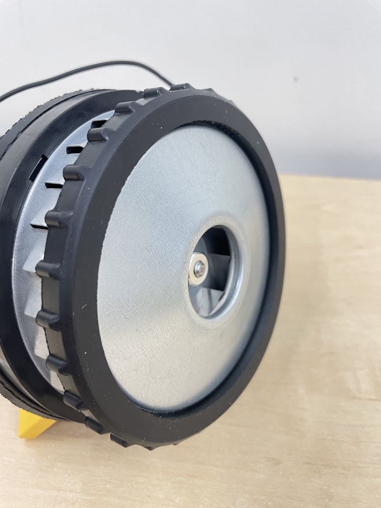 Silnik przemysłowego odkurzacza Karcher KWD Wd 3 Wd 2 Plus