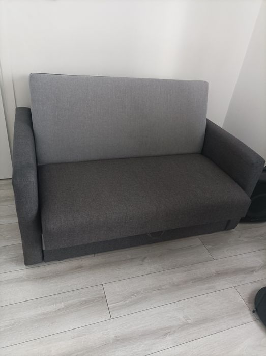 Witam sprzedam kanapę typu Amerykanka z funkcją spania