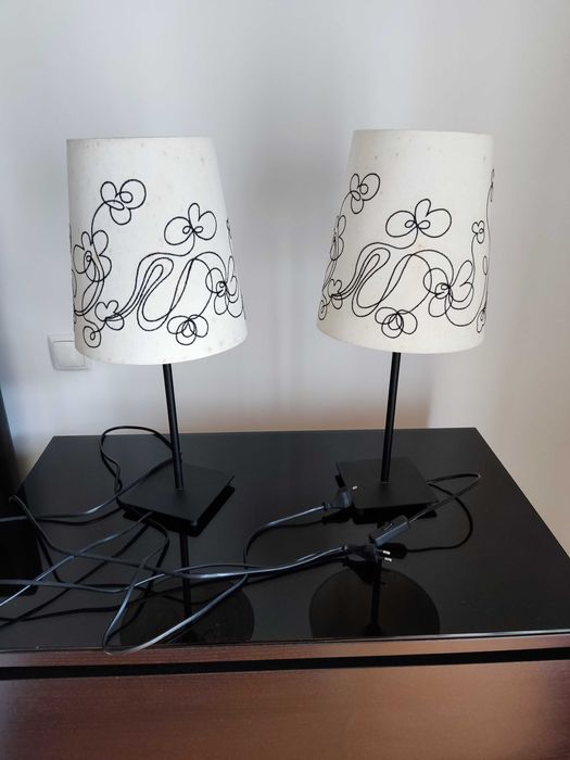 Candeeiro mesa de cabeceira