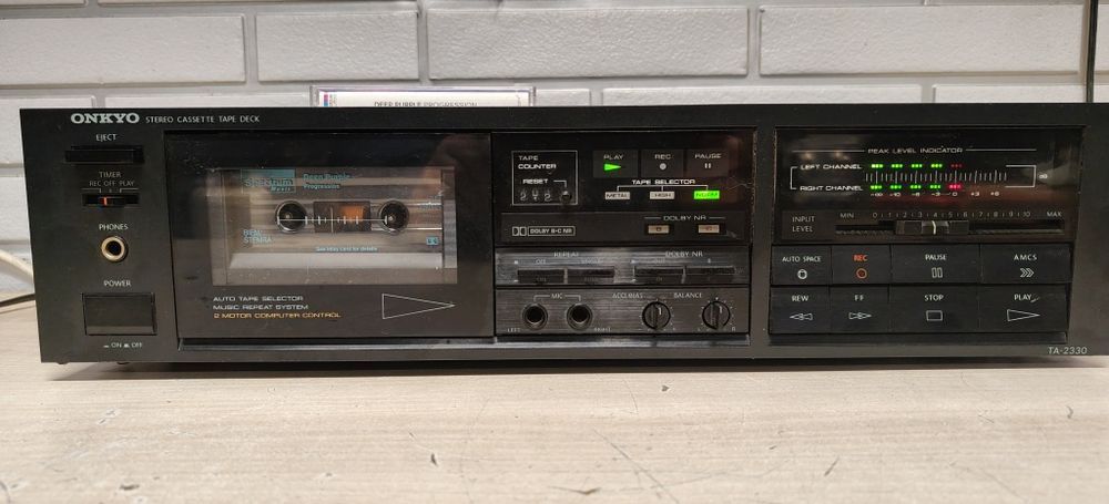 Magnetofon deck ONKYO TA-2330. Japan
