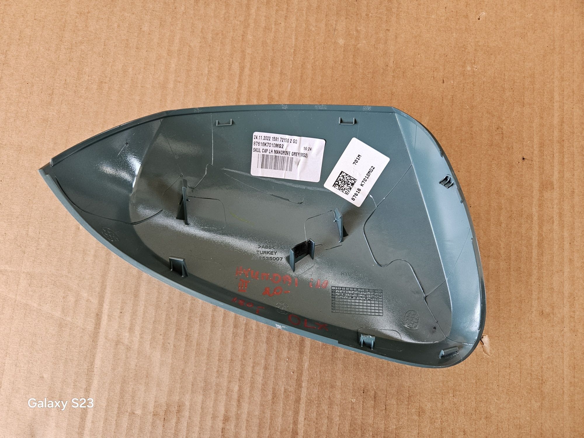 Hyundai i10 III 3 20-23 obudowa lusterka lewego zewnętrznego Grey mg2
