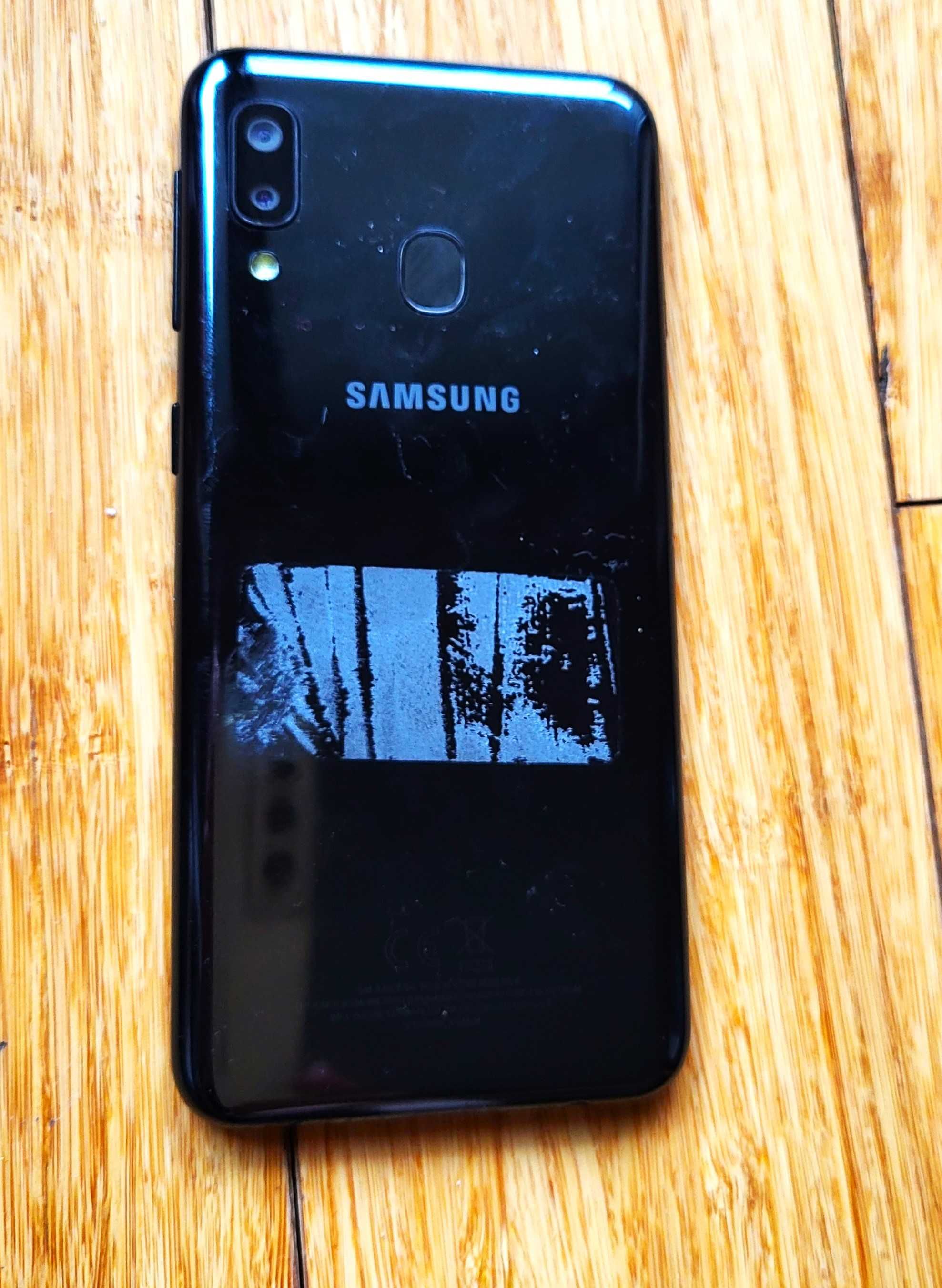 Samsung Galaxy A20e telefon używany jak nowy sprawny
