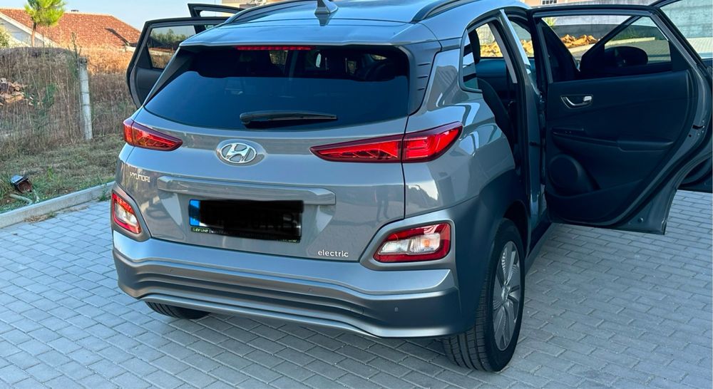Hyundai Kauai 100% eletrico bateria 39 kw com 40.000 kms