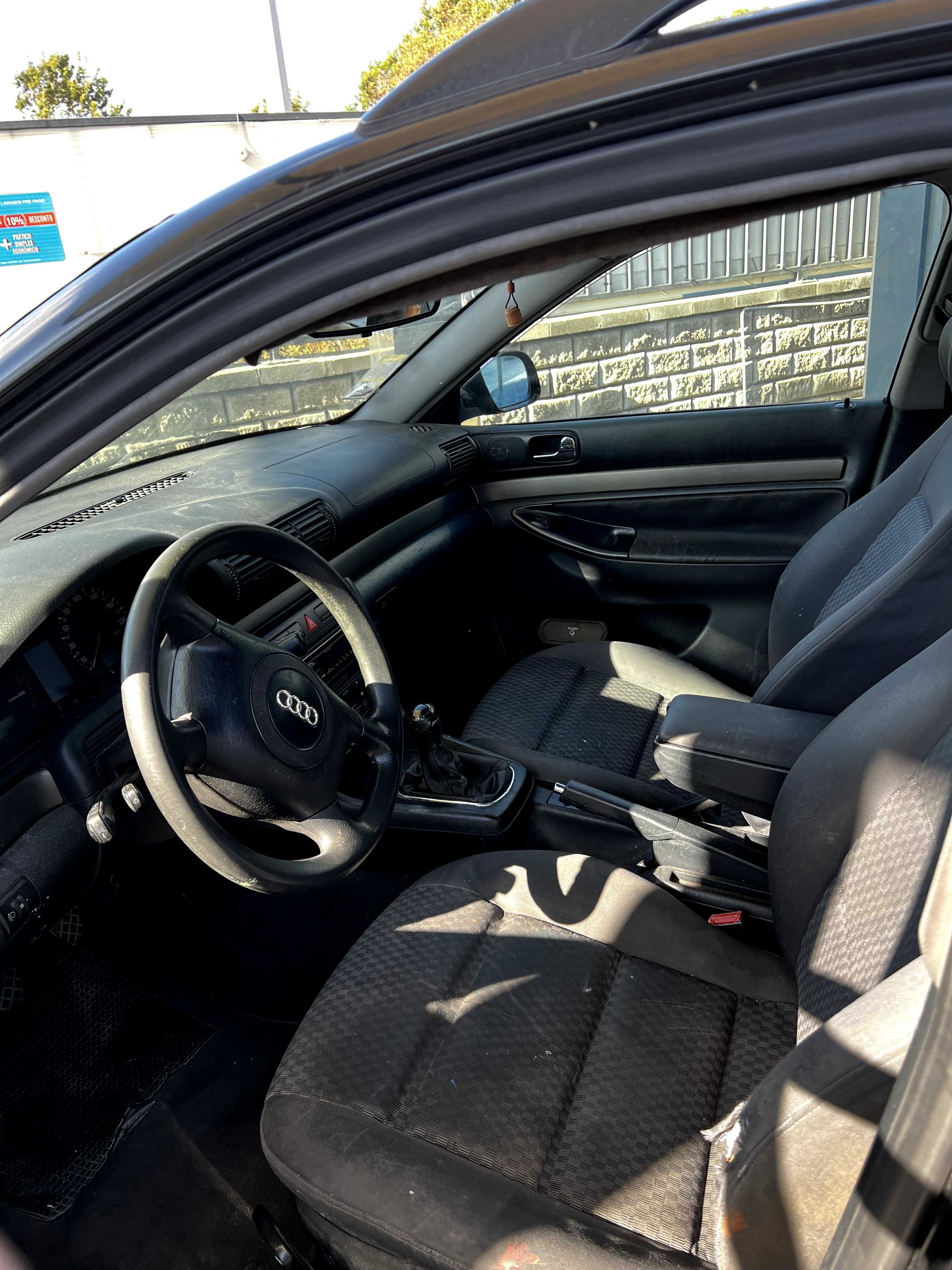 AUDI A4  Ano 2000