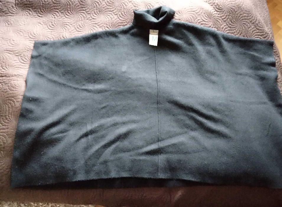 Ponczo, narzutka z golfem oversize